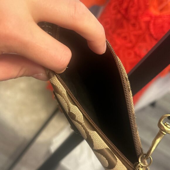 Coach Wristlet - Picture 4 of 4